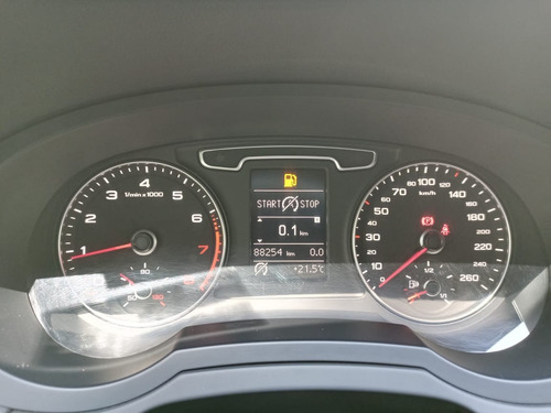 Audi Q3 2.0 S-line At