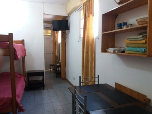 Imagen 3 de 6 de Departamento Céntrico Por Día