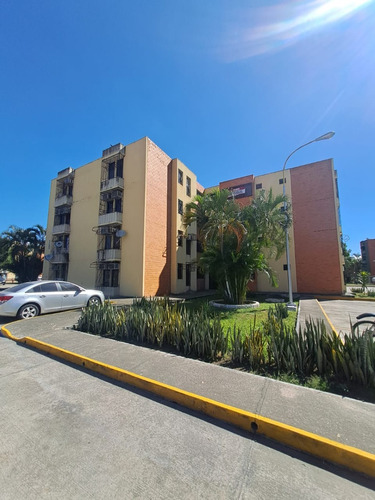 Apartamento En Urbanización Narayola I, La Morita 