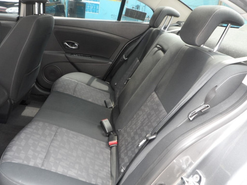 Imagen 7 de 10 de Renault Fluence 2017 Expression Estandar