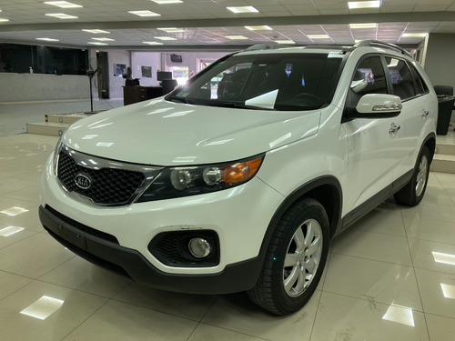 Imagen 7 de 14 de Kia Sorento Ex 2.4l 4x2 2012