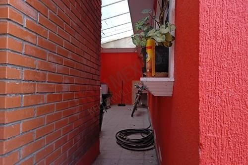 Imagen 11 de 17 de Terreno Bardeado En Real Del Valle, Con Pequeño Departamento Al Fondo.