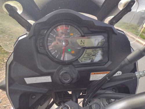 Imagen 2 de 4 de Suzuki Vstrom 1000 Xt