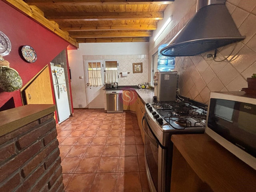 Casa En Alquiler En Acacias Blancas, Maquinista F. Savio, Escobar