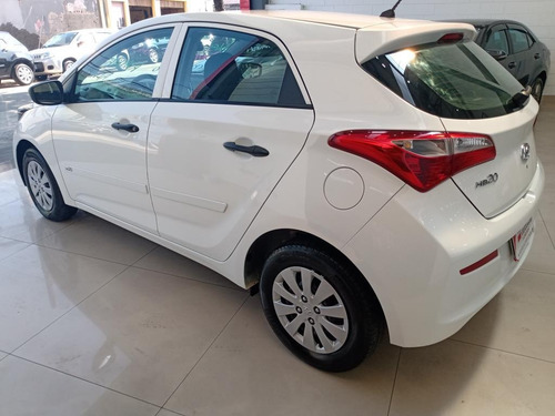 Imagem 4 de 12 de Hyundai Hb20 1.0 Comfort Plus Flex Manual