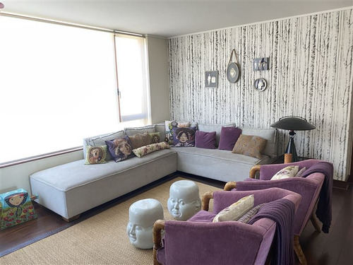 Imagen 10 de 28 de Depto En Venta De 4 Dorm. + Estar + Escritorio En Vi