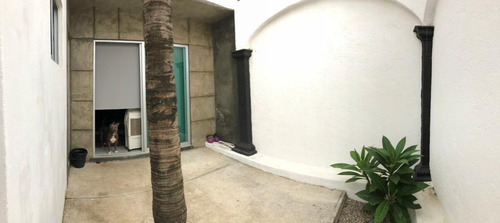 Casa Sola En Ahuatepec, Cuernavaca, Morelos/ Caen-673-cs