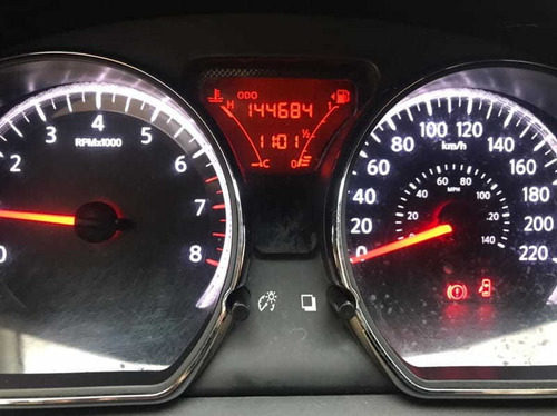 Imagem 9 de 9 de Nissan Versa 1.6 16v Flex Sl 4p Manual