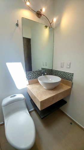 Preciosa Residencia En La Condesa Juriquilla, 4ta Recamara En Pb, Sala Tv, 4 Bañ