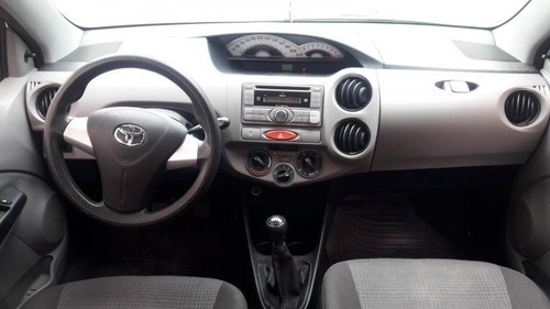 Etios 1.3 Xs 16v Flex 4p Manual