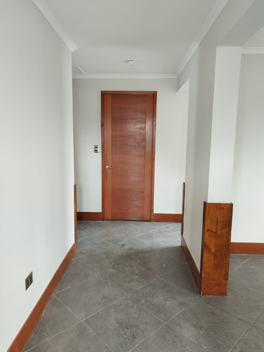 Linda Casa En Parque Del Sol