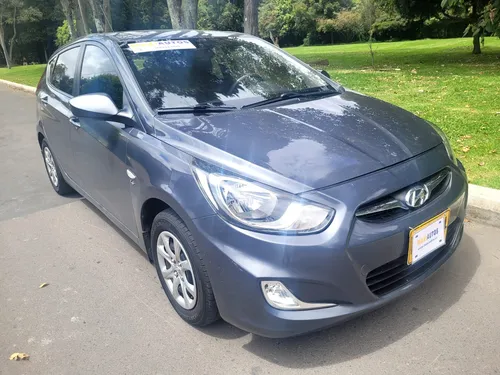 Hyundai Accent 1.6 Gl At 2012