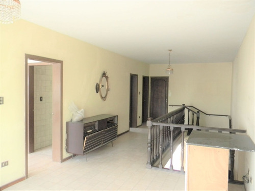Imagen 18 de 23 de Venta Casa En La California Norte, 450 M2, 6h, 6b, 3e, Caracas, Sucre