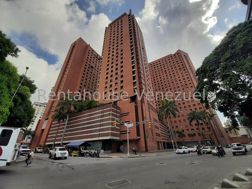 Yf Apartamento En Venta En Sabana Grande Cod. 25-7697 Cm