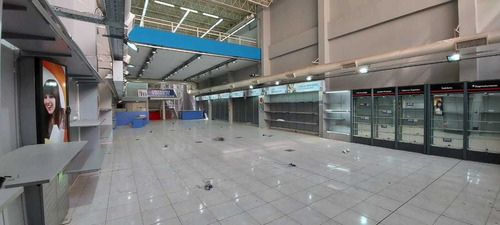 Alquiler Local - 1000m2 - Peatonal Cordoba Centro