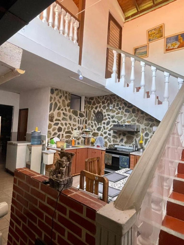 Imagen 6 de 14 de En Venta Casa En La Montaña Turmero 04121460083