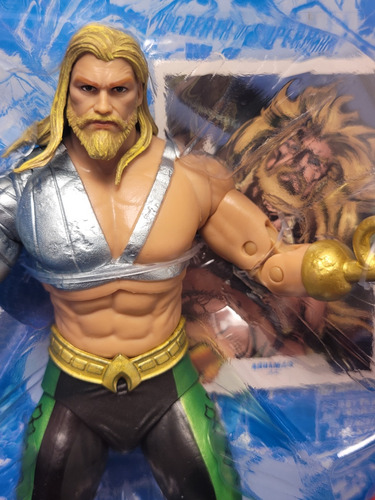Aquaman- Jla- Dc Multiverse -collect To Build Plastic Man. (Usado)