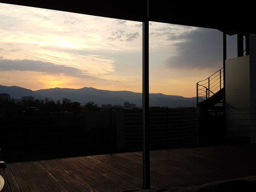 Increible Depa Con Enorme Terraza En Edificio Pequeño En Secretaria De Marina