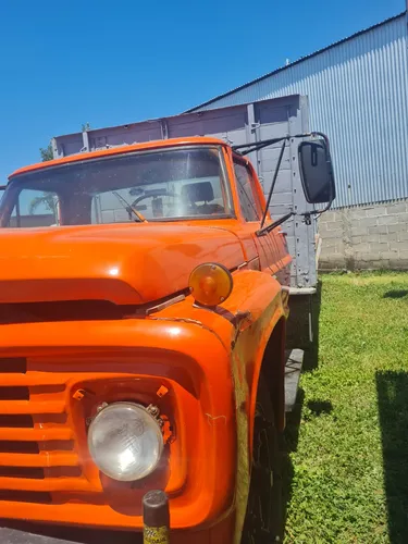 Ford 7000 Mod 78 Con Carrocería Larga