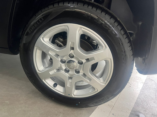 Jeep Renegade 1.8 Sport At6