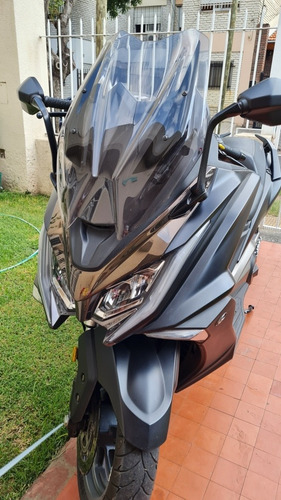 Kymco Ak 550
