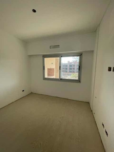 Imagen 4 de 10 de Venta- 3 Ambientes Con Cochera En Ayres De Canning
