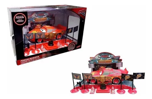 Play Set Rayo Mc Queen En El Podio Con Luces Y Sonido 735653