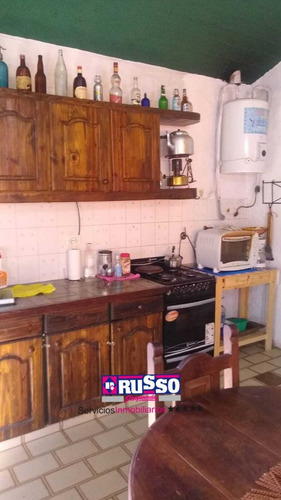 Venta Casa Quinta 6 Ambientes Barrio 20 De Junio