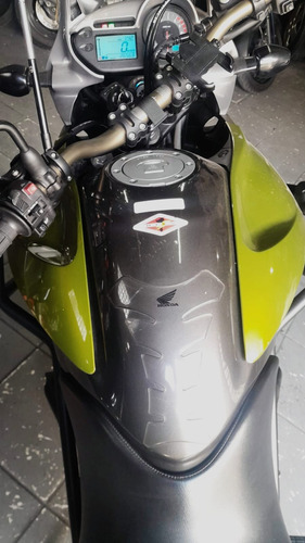 Transalp 700c 2012 Com Apenas 26.500 Km