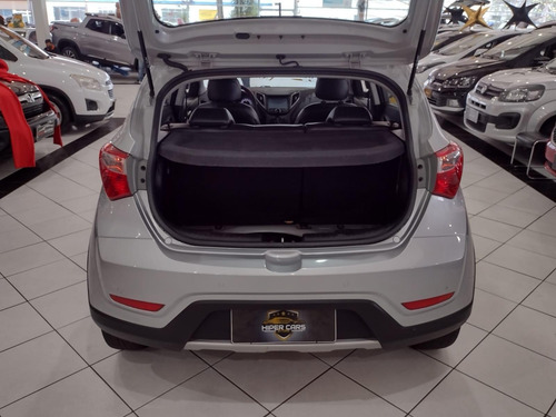 Imagem 7 de 14 de Hyundai Hb20x Premium 1.6 (aut) Flex