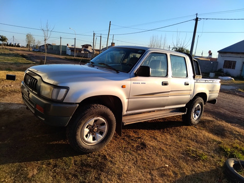 Toyota Hilux 3.0 D/cab 4x2 D Dx