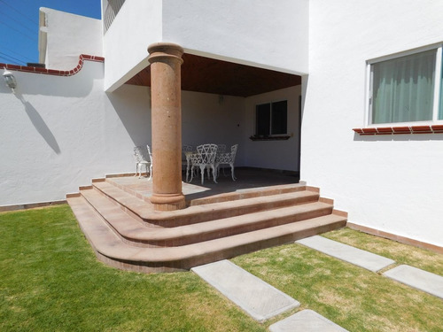 Imagen 2 de 30 de Casa En Venta En Fraccionamiento Haciendas De Tequisquiapan