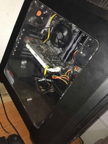 Imagen 1 de 4 de Computadora Muy Poco Uso