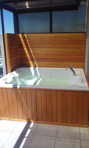 Imagen 2 de 5 de Instalación Hidromasajes/ Jacuzzi