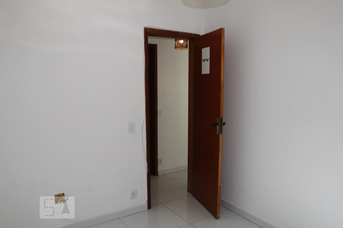 Apartamento À Venda - Centro, 2 Quartos, 48 - S893128032