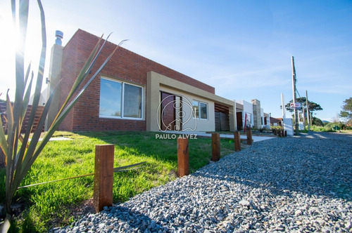 Casas Venta 3 Dormitorios Piriápolis