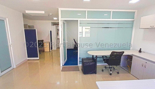 Oficina En Alquiler En Las Mercedes 24-5221 Yf