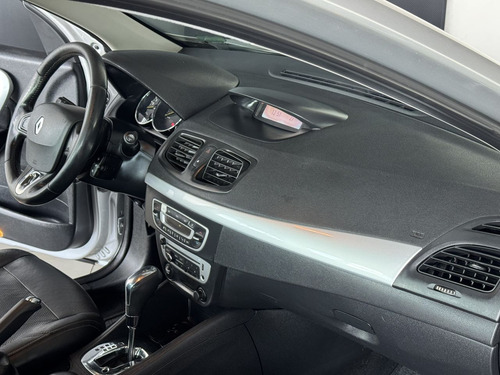 Renault Fluence FLUENCE Sed. Dynamique 2.0 16V FLEX Aut.