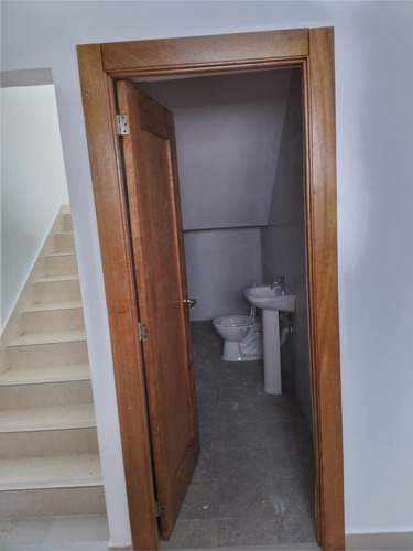 Imagen 2 de 7 de Penthouse En Venta En Moca.