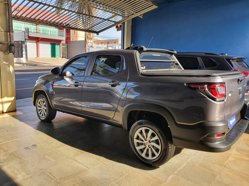 Fiat Strada 1.3 Freedom Cab. Dupla Flex 4p