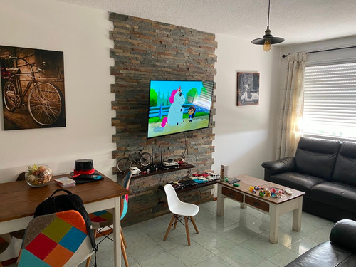 Imagen 2 de 11 de Apartamento De 2 Dormitorios Con Cochera En Torre San Carlos