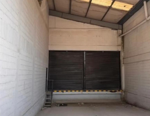 Bodega En Renta De 2,000m2 En Tultitlan Estado De México. La Bodega Se Ubica A Unas Cuadras Del Circuito Exterior Mexiquense.