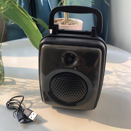 Altavoz Bluetooth Portátil Con Led Bluetooth 5.1