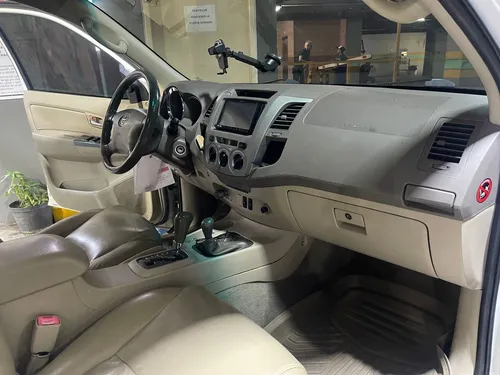 Toyota Fortuner 2008