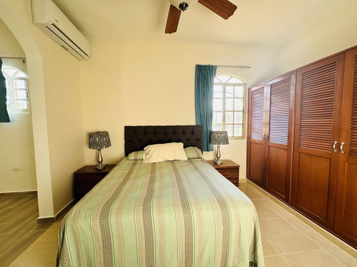 Casa En Venta En Benito Juarez Norte, Merida.