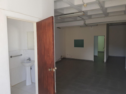 (#1176) Local De 445 M2, Ubicado En Ruiz Pineda