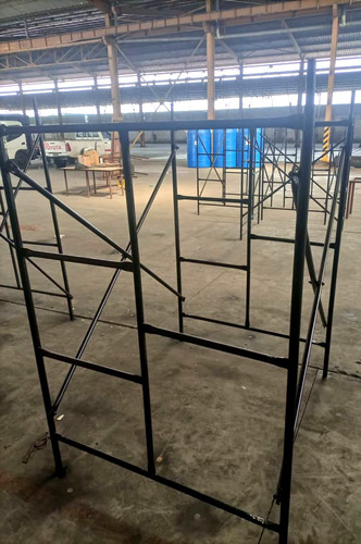 Andamio 1,95m X 1,25m X 2,05m Envios Gratis Ccs Gua-guatire