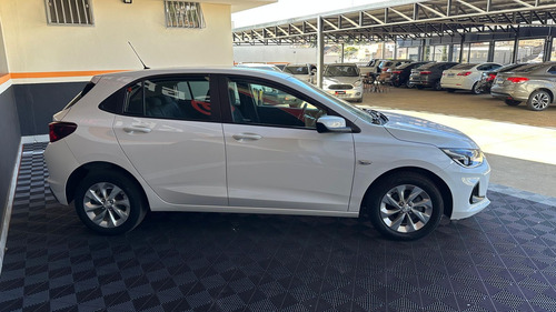 Chevrolet Onix HATCH LTZ 1.0 12V TB Flex 5p Mec.