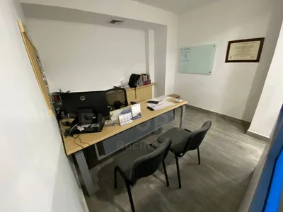 Oficina en arriendo
