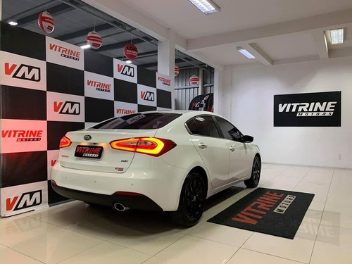 Kia Cerato 1.6 Sx 16v Flex 4p Automático